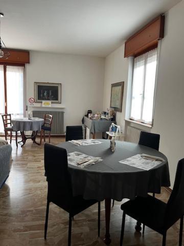 R&B Emilia Bed and Breakfast Cadeo Eksteriør billede
